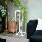 Preview: DanDiBo Blumenhocker Metall Weiß Eckig 70 cm Blumenständer Beistelltisch 96566 Blumensäule Design Modern Pflanzenständer Pflanzenhocker