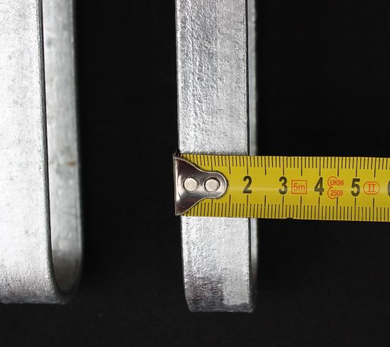 Preview: 4 Stück Bodenanker verzinkt M Erdanker für Rosenbogen 22 cm Heringe Erdspieß Bodenspieß Befestigung Verankerungs-Set