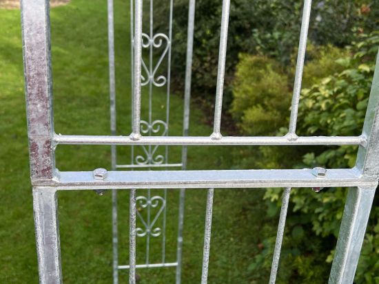 Preview: DanDiBo Rosenbogen Metall Verzinkt Massiv 150 cm Torbogen 96520 Wetterfest Rundbogen Volleisen Rankhilfe Gartenbogen Feuerverzinkt