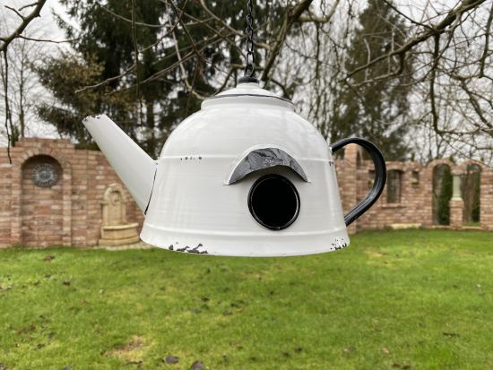 DanDiBo Vogelhaus zum Aufhängen Metall Deko Teekessel wetterfest 521862 Nistkasten Teekanne Futterstation für Vögel Shabby mit Kette Metallkanne Kanne Balkon