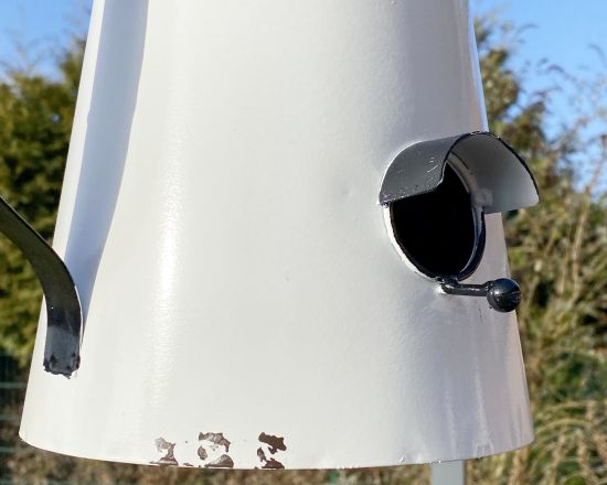 Preview: DanDiBo Vogelhaus zum Aufhängen Metall Deko Kaffeekanne wetterfest 521864 Nistkasten Teekanne Futterstation für Vögel Shabby mit Kette Metallkanne Kanne Balkon