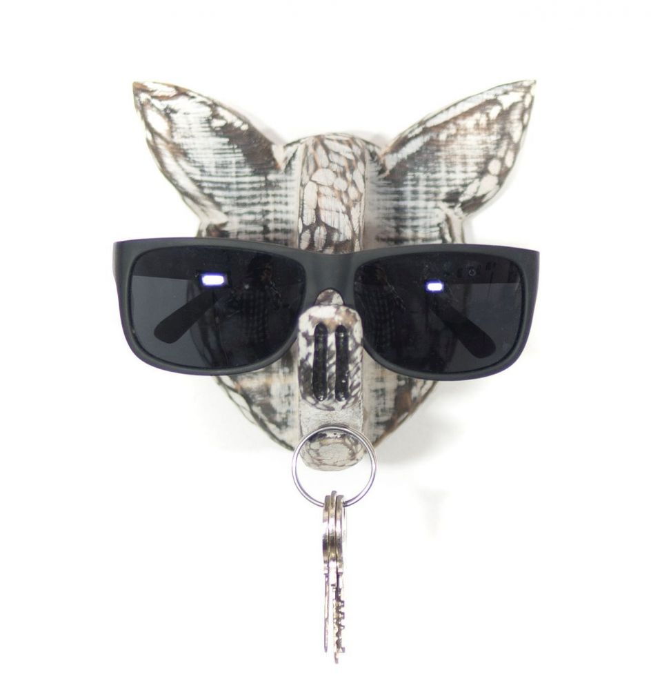 DanDiBo glasses holder wall glasses rack 93913 key holder pig handmade coat hook wood