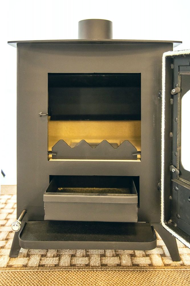 EEK A+ Wood-burning stove Wood Verso 1 wood-burning stove 7.5 kW Fireplace Stove Long-burning stove Workshop stove Swedish stove Cottage stove Heating stove