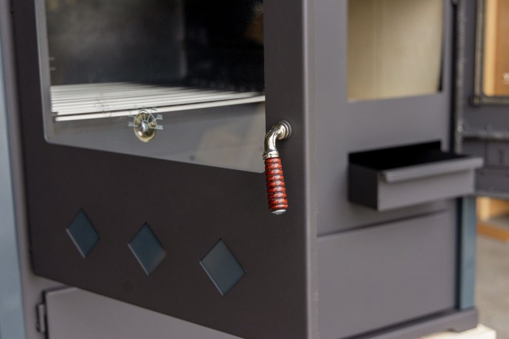 Kaminofen mit Backfach und Herdplatte Pracktik Lux Anthrazit RAL 7016 LINKS Holzofen 9,5 kW Kamin Ofen Dauerbrandofen Werkstattofen Schwedenofen Hüttenofen Heizofen