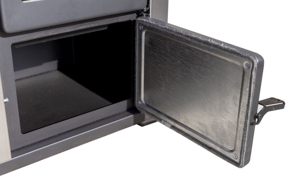 Kaminofen mit Backfach und Herdplatte Teba TKS 18 Rechts Mehrfachbelegung Holzofen 10 kW Kamin Ofen Holz Holzherd Küchenhexe Kochplatte Küchenofen