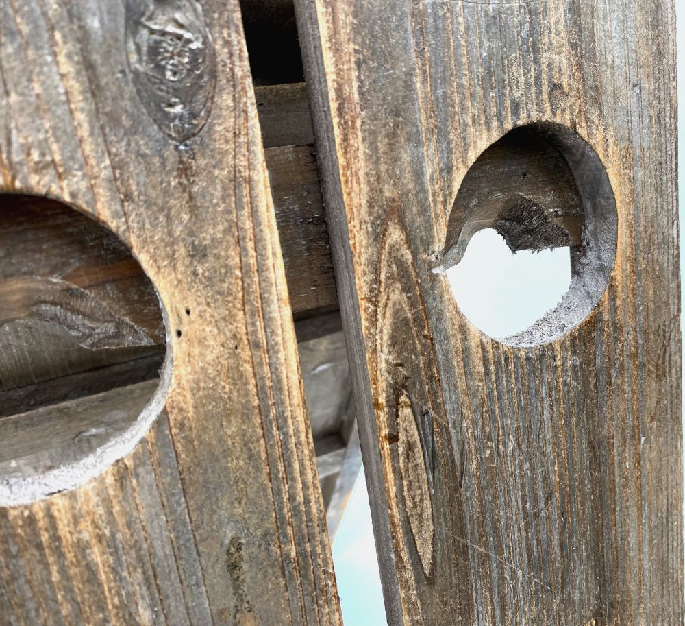 DanDiBo shaking board wine rack Bottle rack for 24 bottles made of wood 96171 natural vintage dark