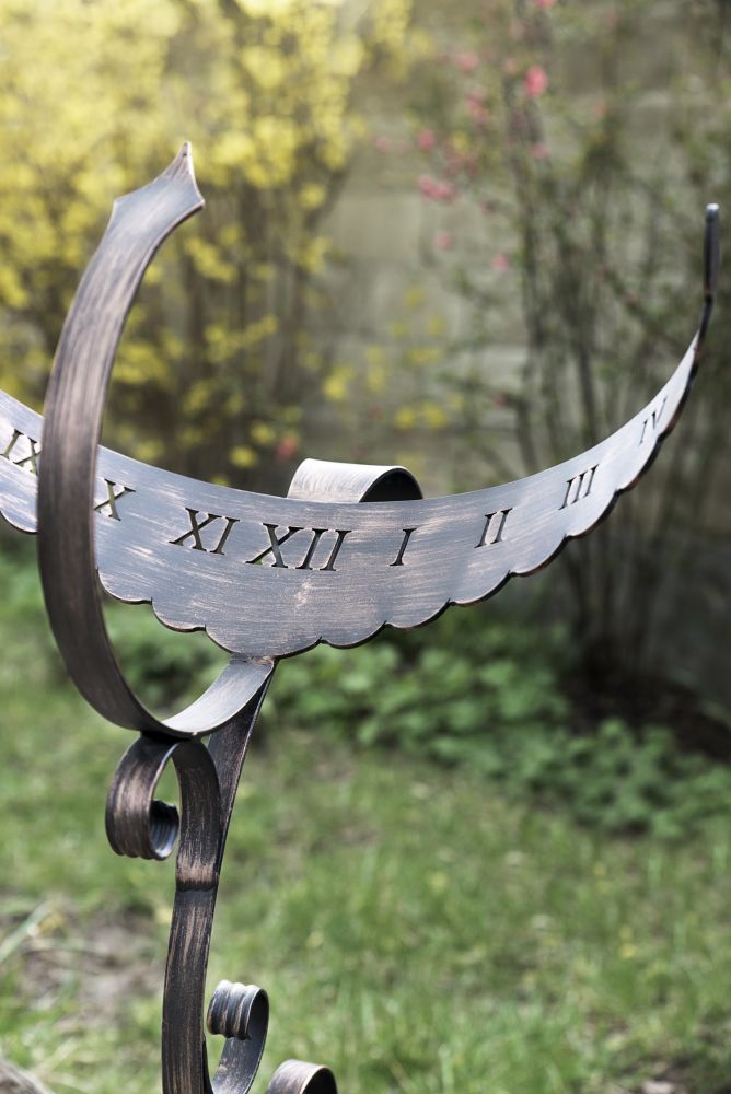 Wrought iron sundial Phoenix Weatherproof 65 cm garden clock metal Phoenix clock
