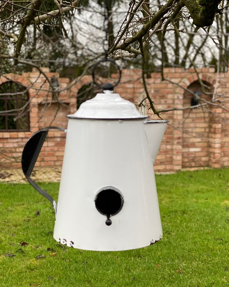 DanDiBo Vogelhaus zum Aufhängen Metall Deko Kaffeekanne wetterfest 521864 Nistkasten Teekanne Futterstation für Vögel Shabby mit Kette Metallkanne Kanne Balkon