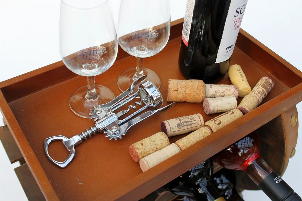 DanDiBo Wine Rack Wooden Wine Barrel Brown 33 cm 9064 Bar Bottle Rack Bottle Rack Small Barrel Wooden Barrel with Glass Holder